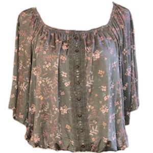 Mudd Green Floral Top with Lace/Buttons Details